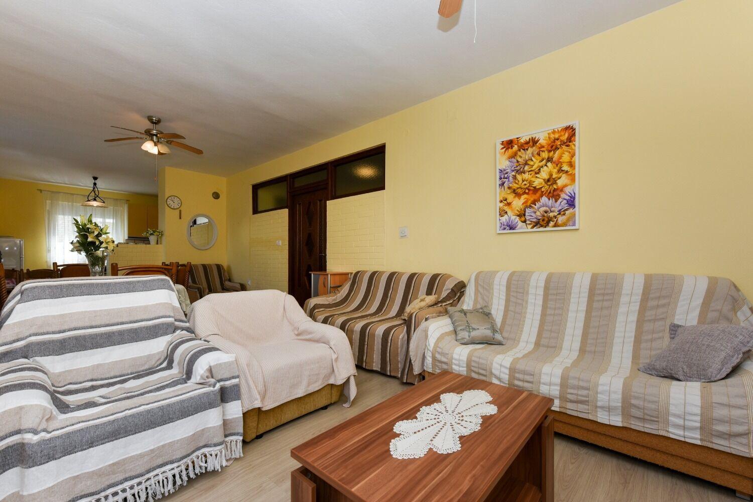 Apartments Kolt - 15M From Sea كالي المظهر الخارجي الصورة