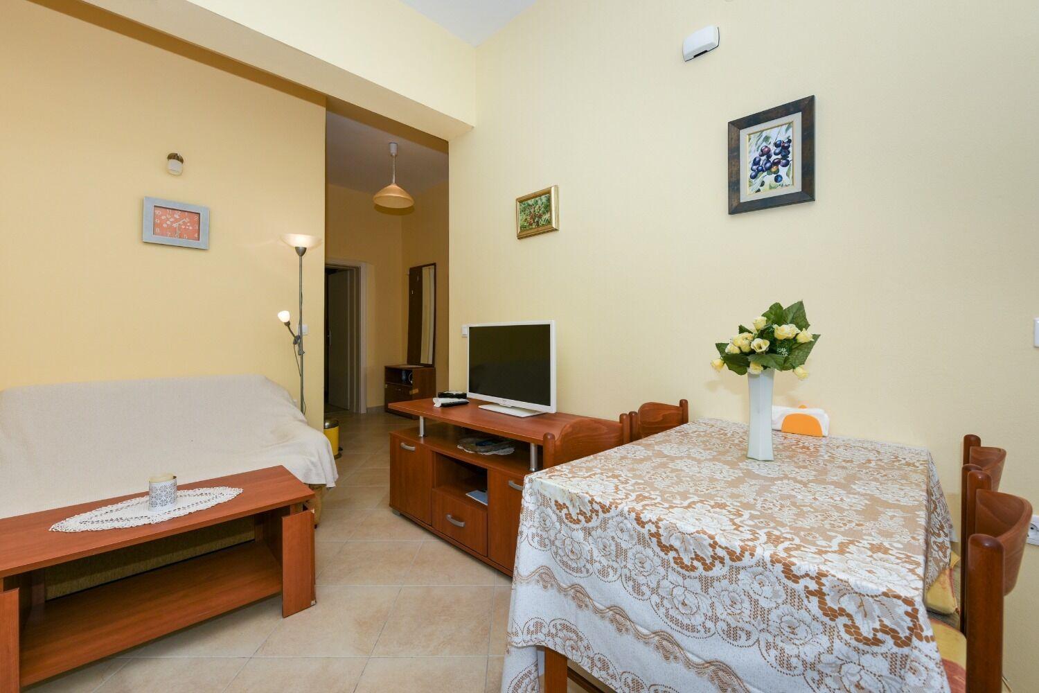 Apartments Kolt - 15M From Sea كالي المظهر الخارجي الصورة