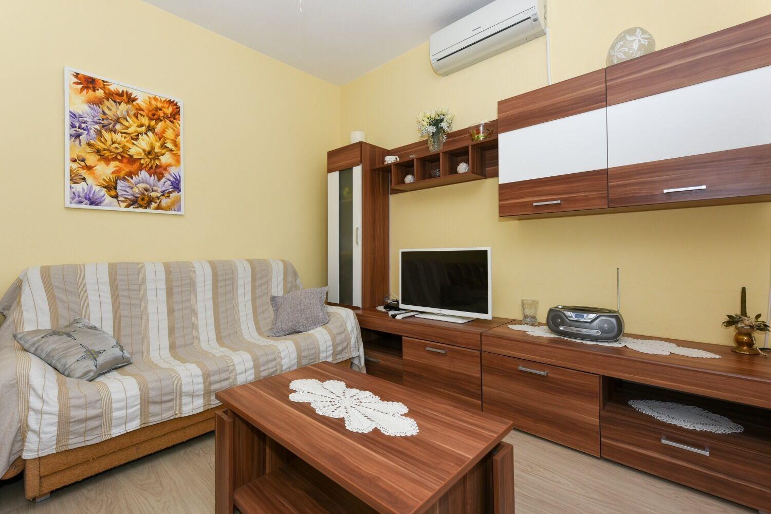 Apartments Kolt - 15M From Sea كالي المظهر الخارجي الصورة